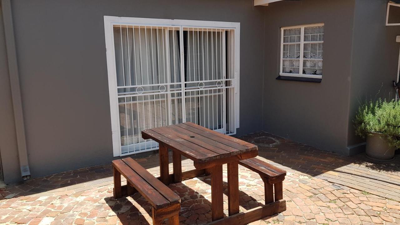 Accommodation@Park1285 Pretoria-Noord Exterior foto