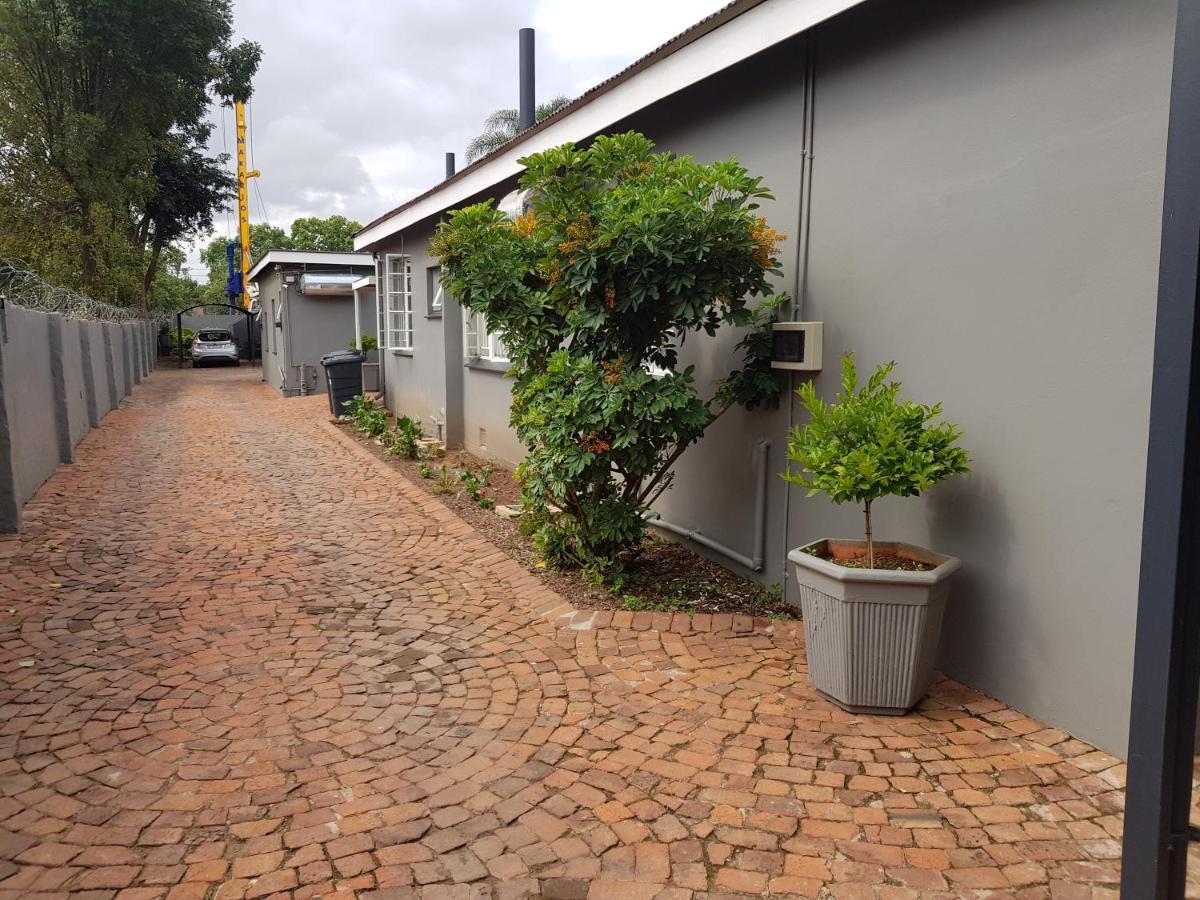 Accommodation@Park1285 Pretoria-Noord Exterior foto